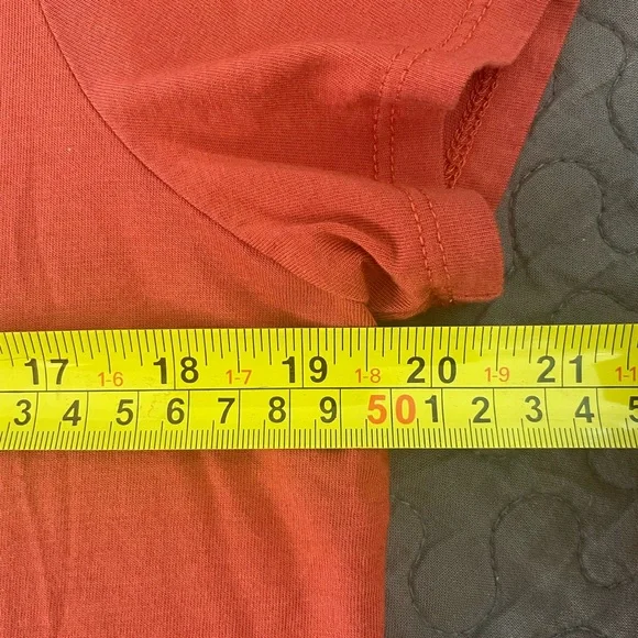 Quince modal cotton Women's V-Neck Orange tee in Color burnt sienna - Picture 5 of 7